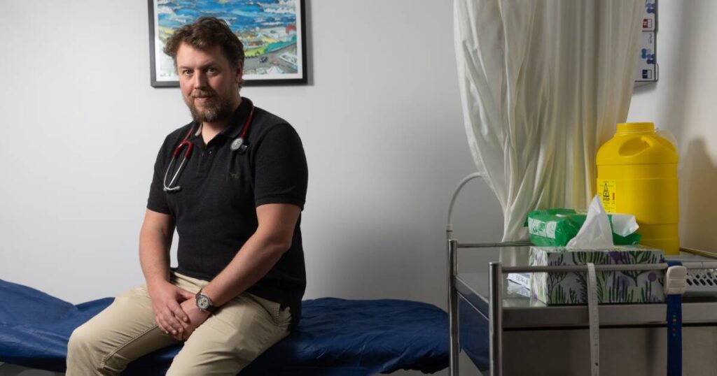 Free-GP-Clinics-Rise-as-Bulk-Billing-Rates-Fall-and-Fees-1024x538-1