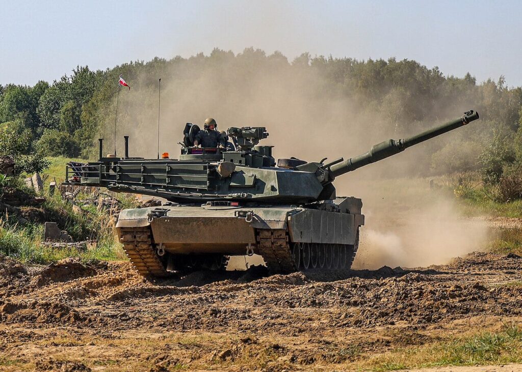 Poland-Launches-Abrams-Tank-Engine-Service-Centre-1024x731-1