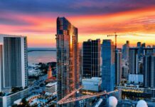 Car service vehicle for a timely arrival at the Miami cruise port