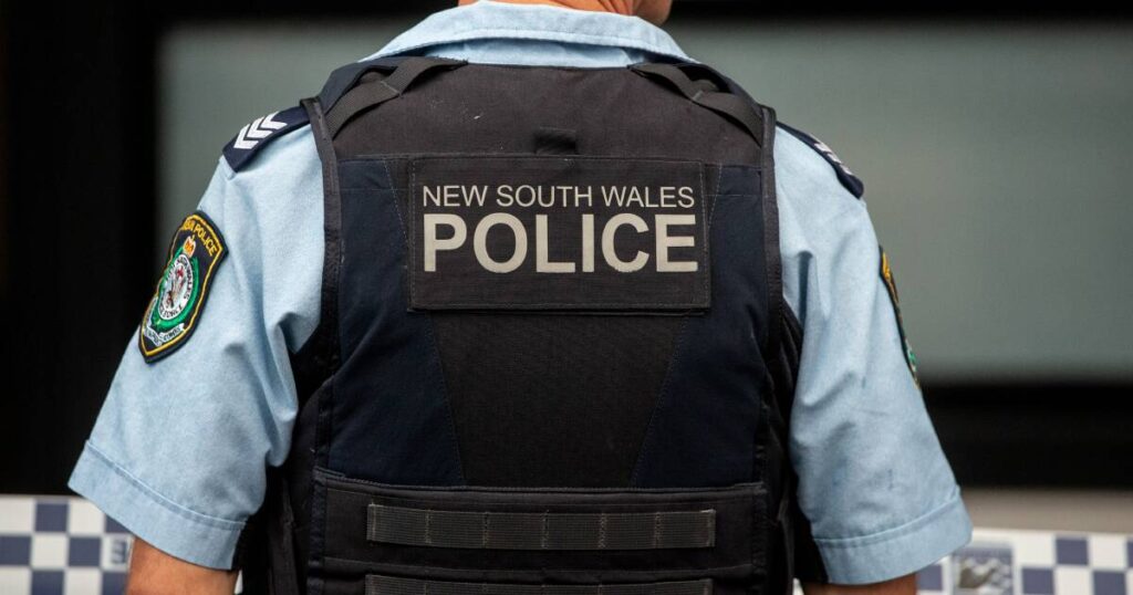 Teen-Boy-Found-with-Knife-at-Hunter-Shopping-Centre-Shocking-1024x538-1